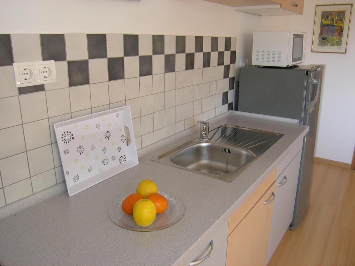 Apartments Aventura Baska For Relaxing Holidays Екстериор снимка