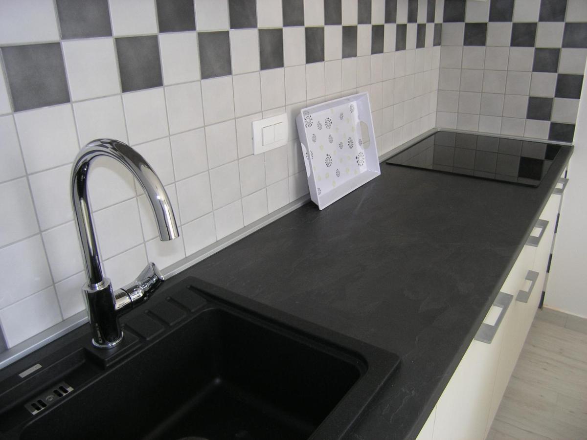 Apartments Aventura Baska For Relaxing Holidays Екстериор снимка
