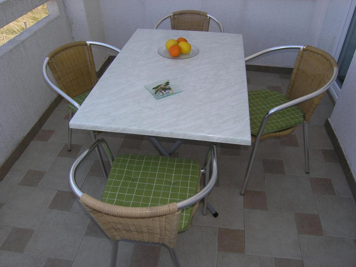 Apartments Aventura Baska For Relaxing Holidays Екстериор снимка
