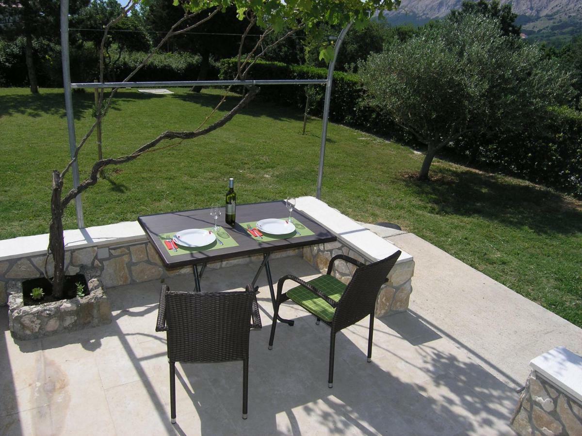 Apartments Aventura Baska For Relaxing Holidays Екстериор снимка
